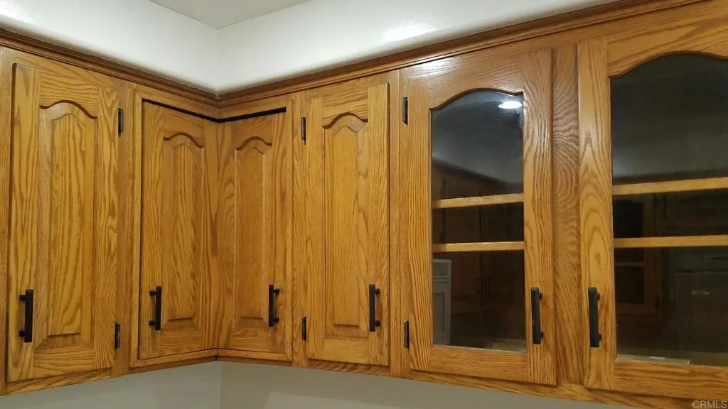 Photo #8: PTP2506215 Listing: Photo #8