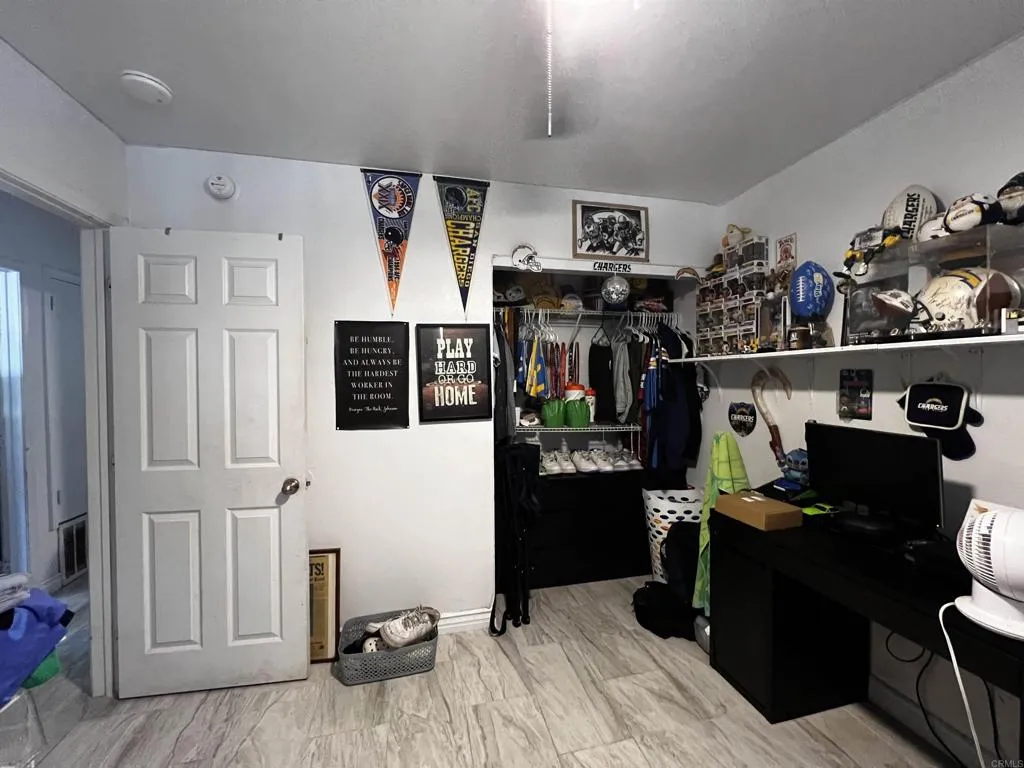 https://cdn.realtyfeed.com/cdn/127/306519037/05e3e6da0510eded7399e1d9023e9d8d.webp