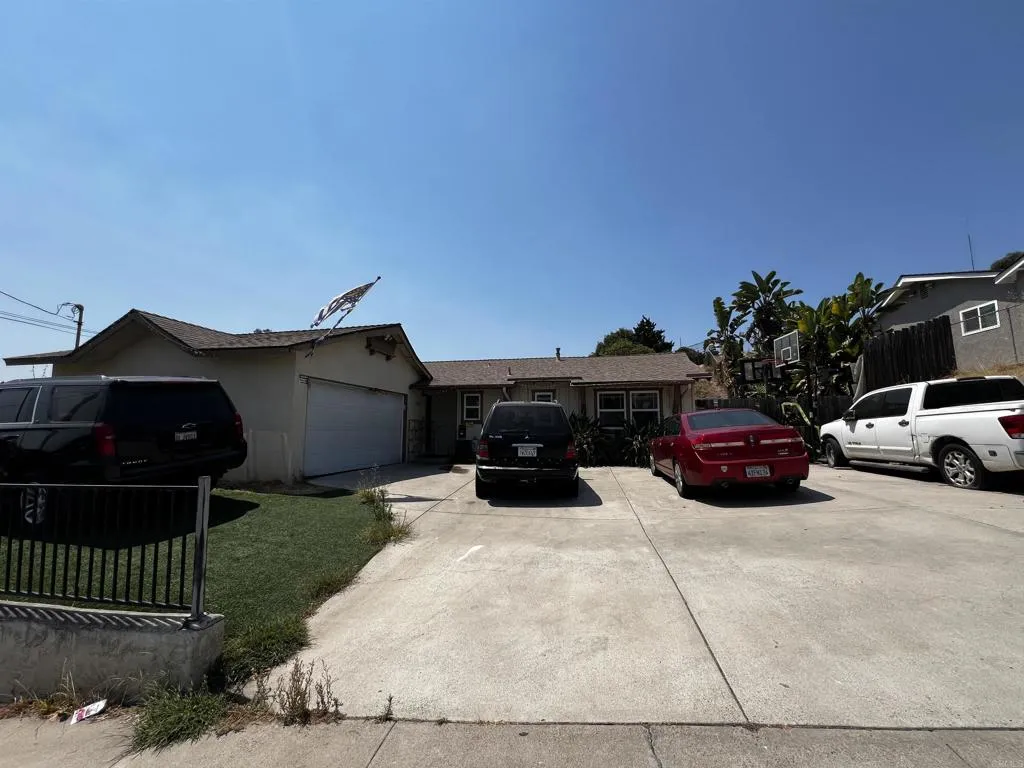 https://cdn.realtyfeed.com/cdn/127/306519037/c57f456ec7d04d802916a89ac707bc72.webp