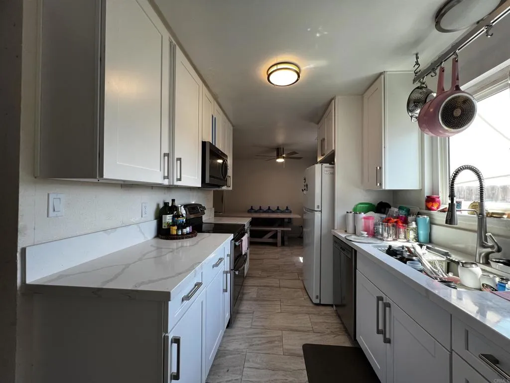 https://cdn.realtyfeed.com/cdn/127/306519037/c65970214a527dae8183a7551fcf8d41.webp