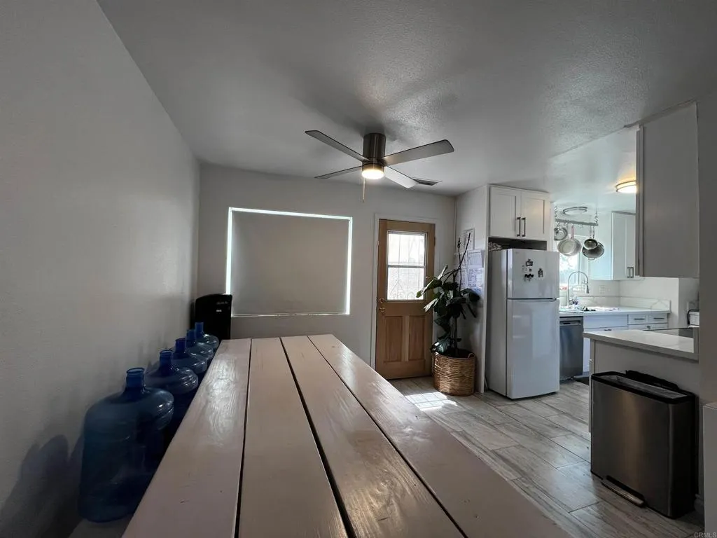 https://cdn.realtyfeed.com/cdn/127/306519037/de1ebe1d7dcc596b6f28a1512c920200.webp