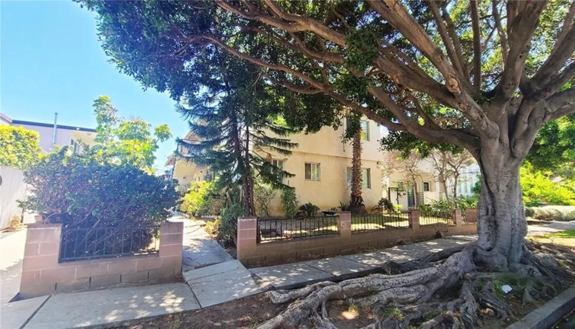 Santa Monica, CA 90404