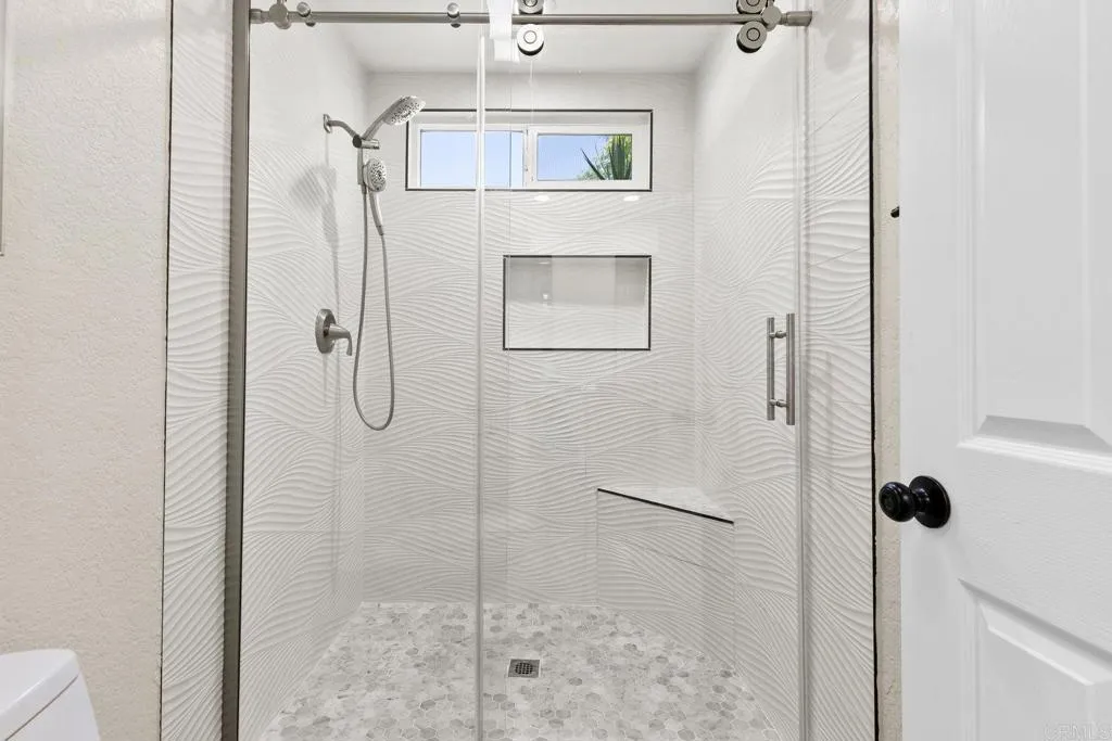 https://cdn.realtyfeed.com/cdn/127/306519094/538418c70a210bb3b5db1931b0fca578.webp