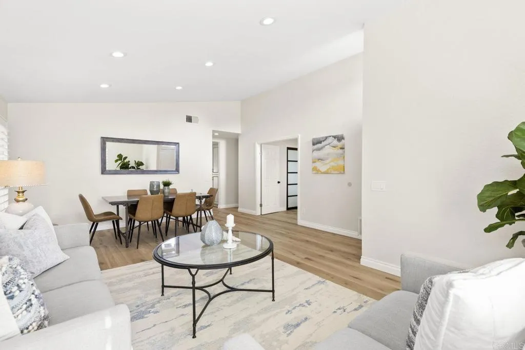 https://cdn.realtyfeed.com/cdn/127/306519094/9fa0dcfbdff834c589190aebeb39f284.webp