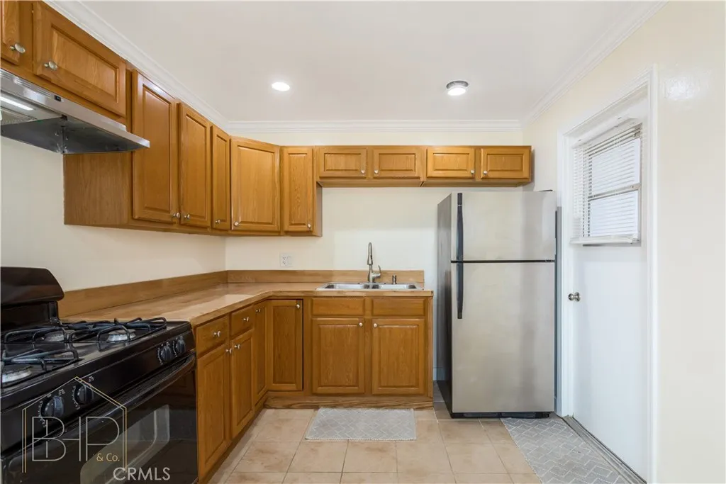 Photo #3: ND25178752 Listing 
