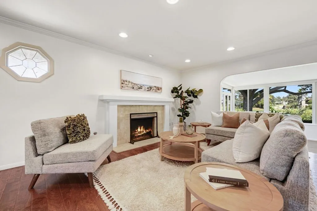 https://cdn.realtyfeed.com/cdn/127/306519109/3dd7d9b97130768c93c7306603e1d121.webp