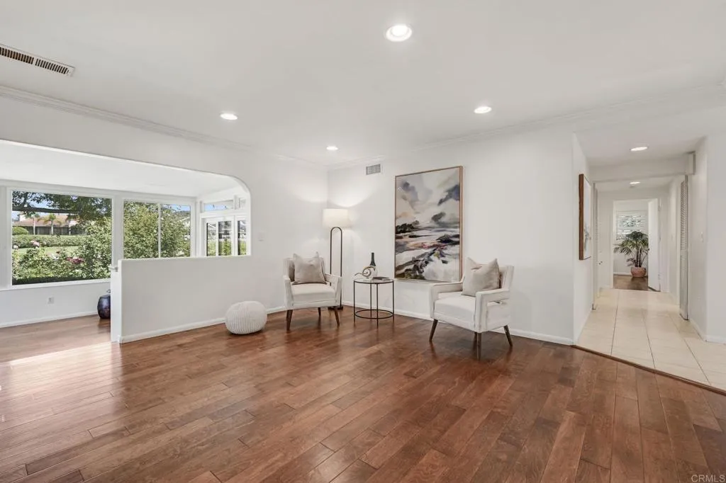 https://cdn.realtyfeed.com/cdn/127/306519109/55462acee575a027ff1fe069b3e6a0e4.webp