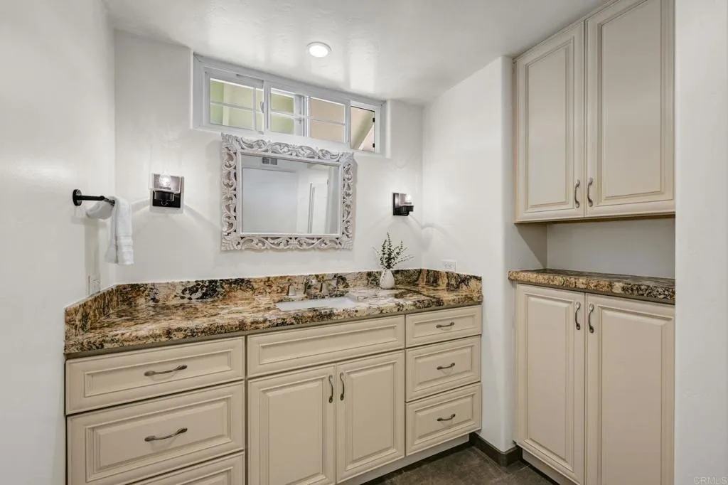https://cdn.realtyfeed.com/cdn/127/306519109/cead1a326416b588739f70f7ad3b836c.webp