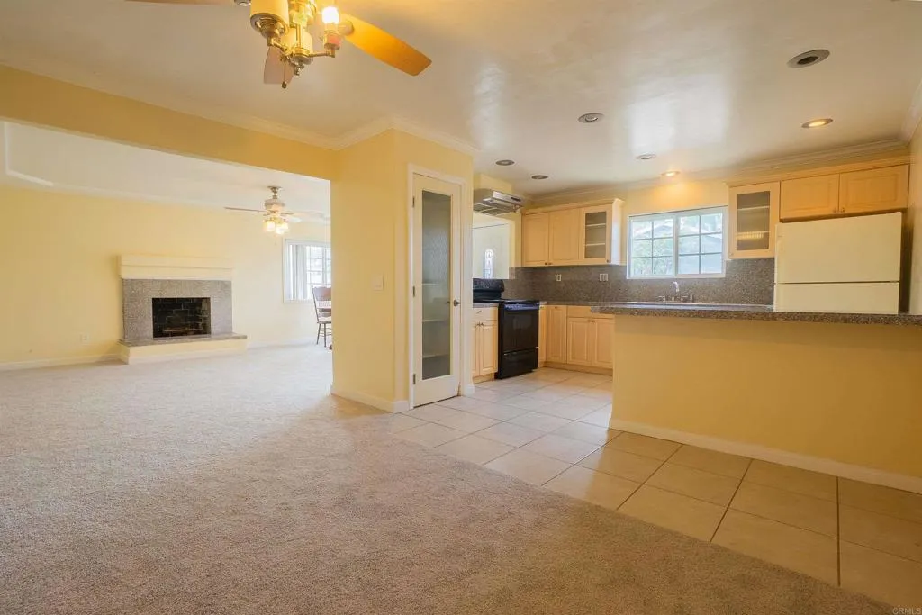 https://cdn.realtyfeed.com/cdn/127/306519161/d5bf09ee4dd405b242f4175104d1f6ca.webp