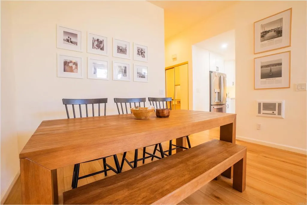 https://cdn.realtyfeed.com/cdn/127/306519167/a2aab24630e901f08e6a56194a95a19f.webp