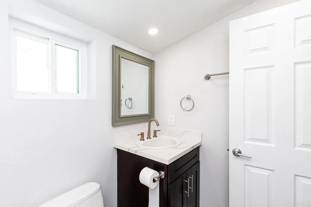 Photo #11: PTP2506224 Listing: Photo #11