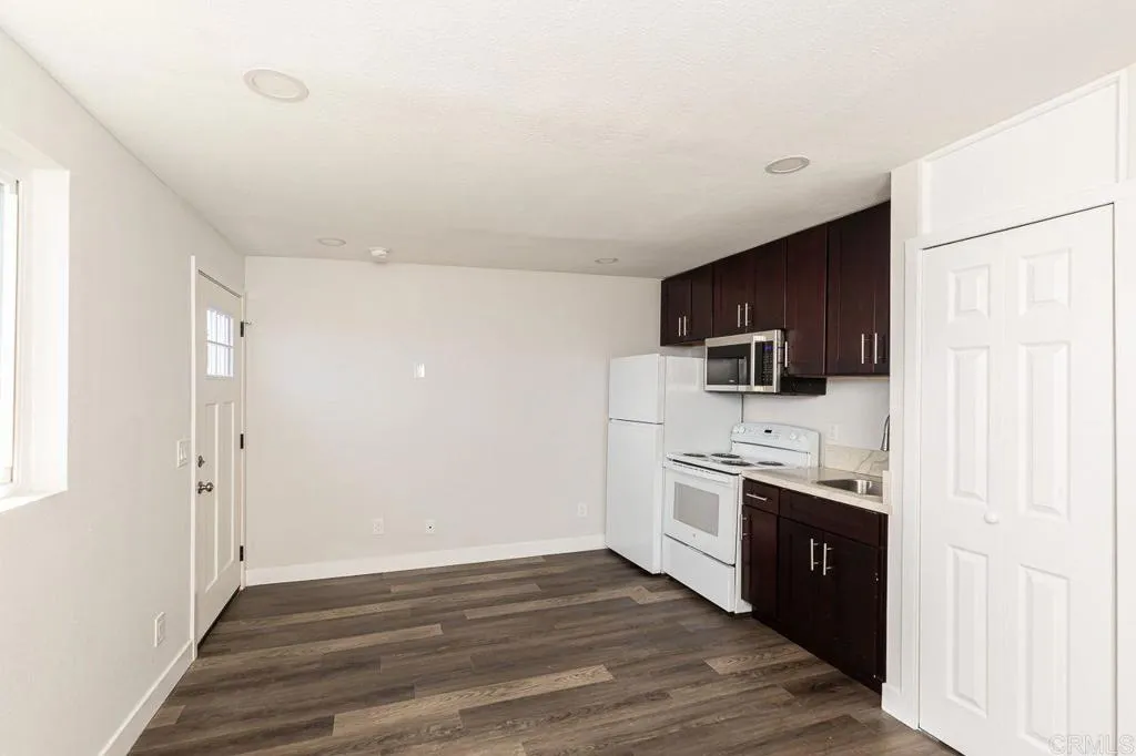 Photo #17: PTP2506224 Listing: Photo #17