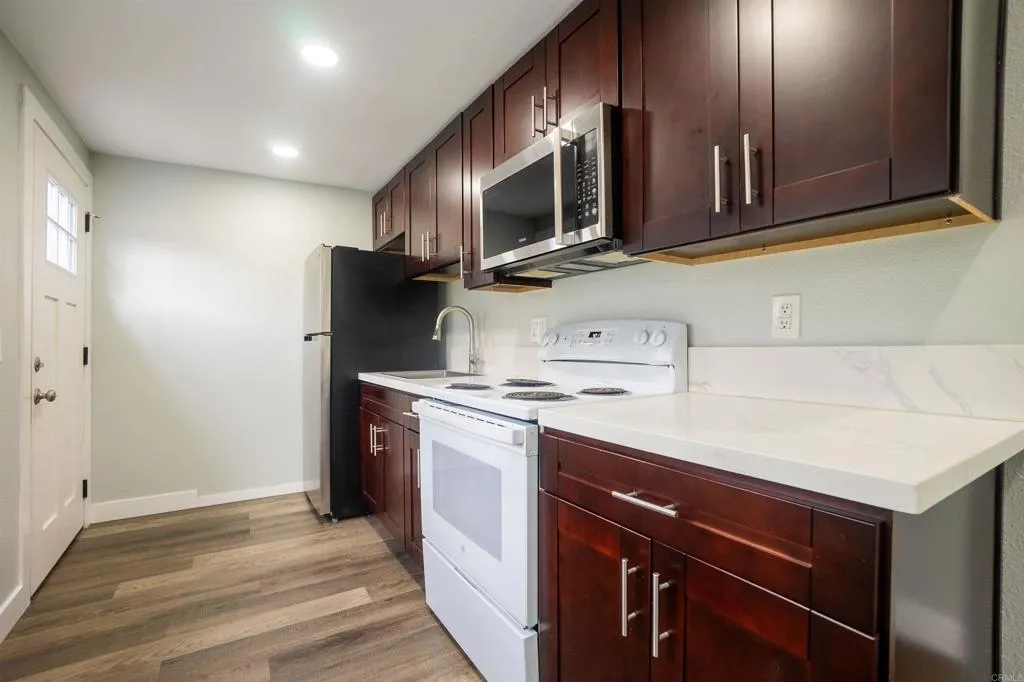 Photo #29: PTP2506224 Listing: Photo #29