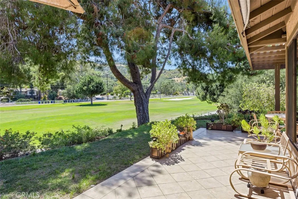 https://cdn.realtyfeed.com/cdn/127/306519226/214267264e46b473c5fd382d11467837.webp