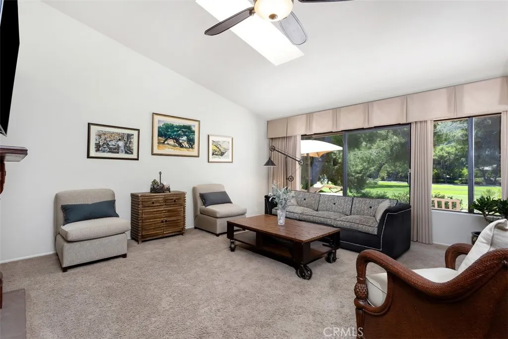 https://cdn.realtyfeed.com/cdn/127/306519226/2f4231ed6b557d9798619e78488fc3ce.webp