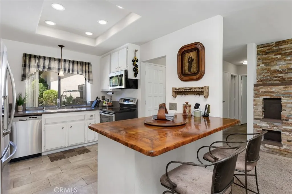 https://cdn.realtyfeed.com/cdn/127/306519226/6a5a2a2a850f734d753f51b2917bb492.webp