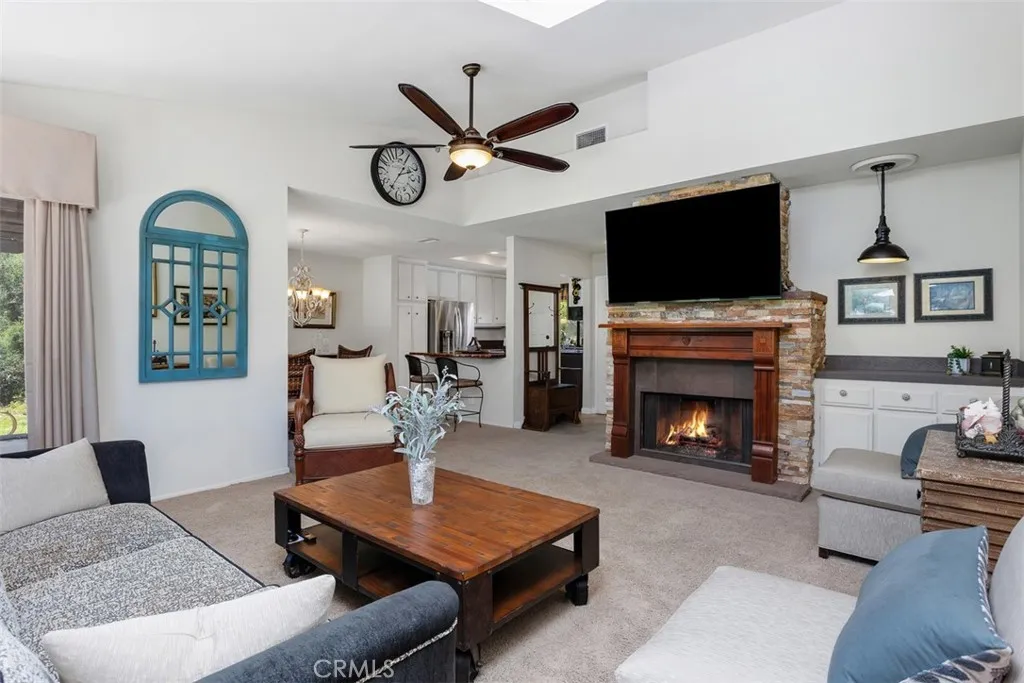 https://cdn.realtyfeed.com/cdn/127/306519226/8f59db3a253fbc949ac36fb643b1846e.webp