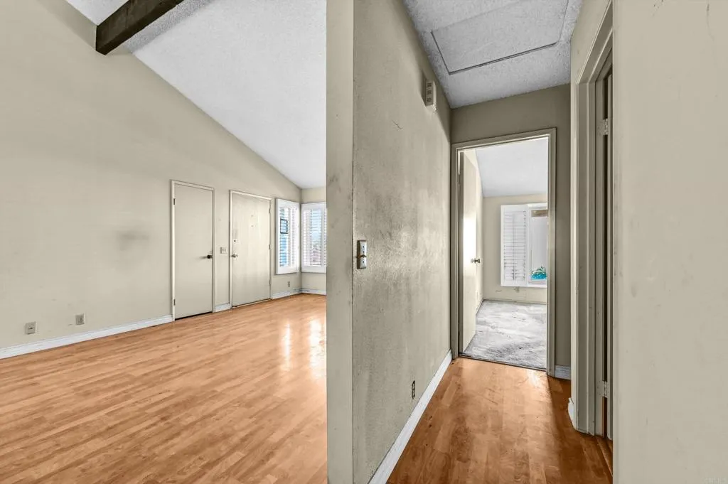 https://cdn.realtyfeed.com/cdn/127/306519228/2b80fecc1565879c43bf8af1fd3f887b.webp