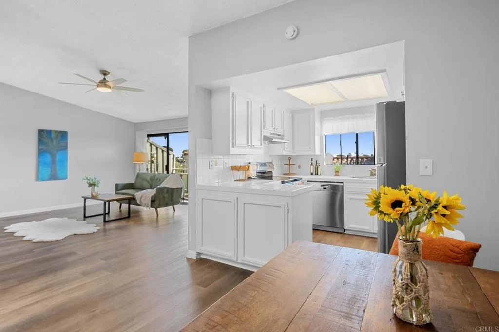 https://cdn.realtyfeed.com/cdn/127/306519254/021488699f2bd2242e77314c37a620e3.webp