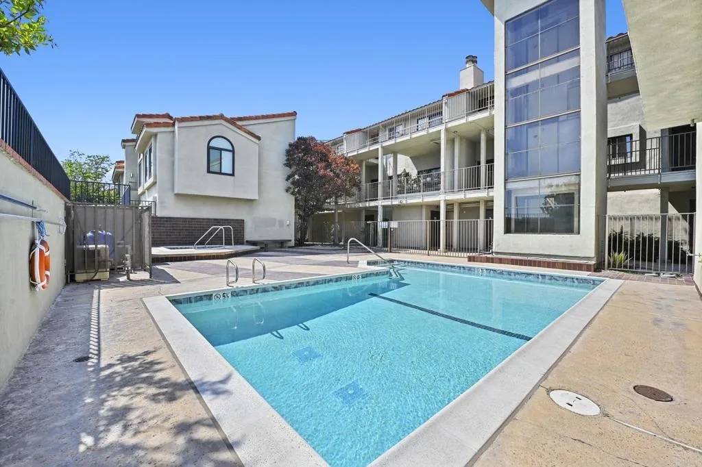 https://cdn.realtyfeed.com/cdn/127/306519254/c427ade1b476fde728ca31ebb0f65a35.webp
