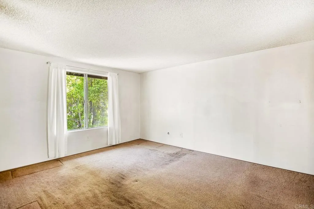https://cdn.realtyfeed.com/cdn/127/306519267/78d3cf9ea8279015294b421af1255279.webp