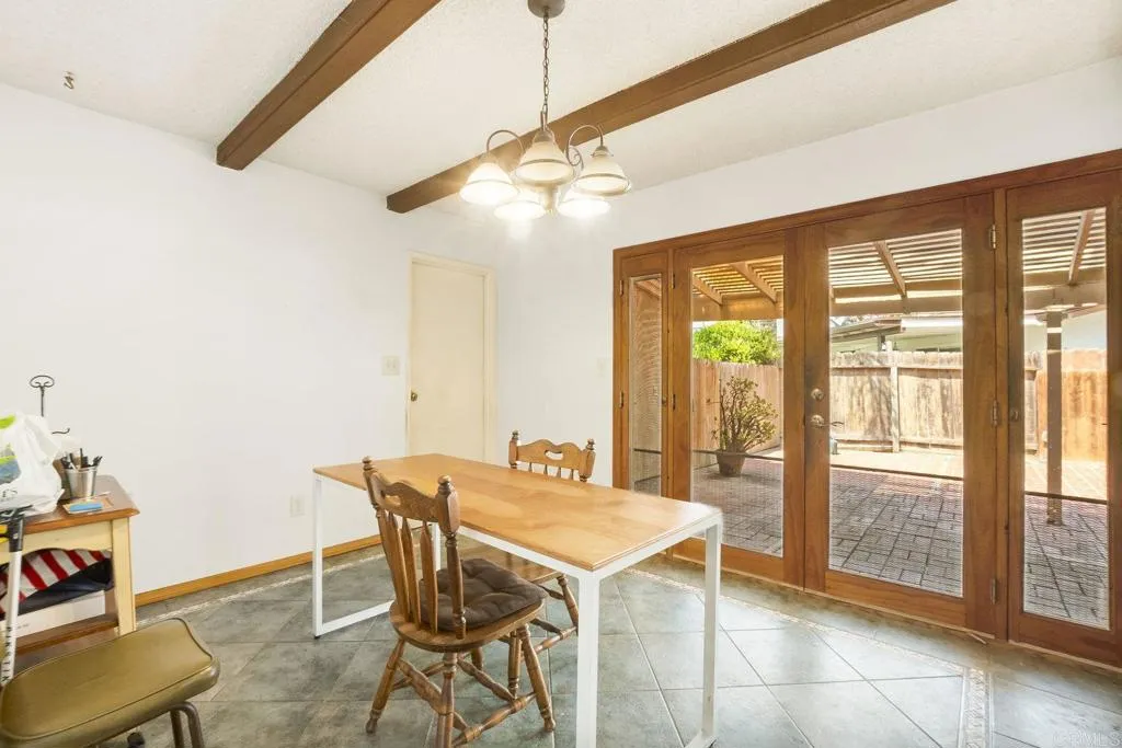https://cdn.realtyfeed.com/cdn/127/306519267/ec9469810f47afd5bed410c4362cfc40.webp