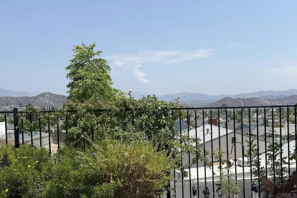 https://cdn.realtyfeed.com/cdn/127/306519322/ad903e9324e0493147277de4fb1a553d.webp