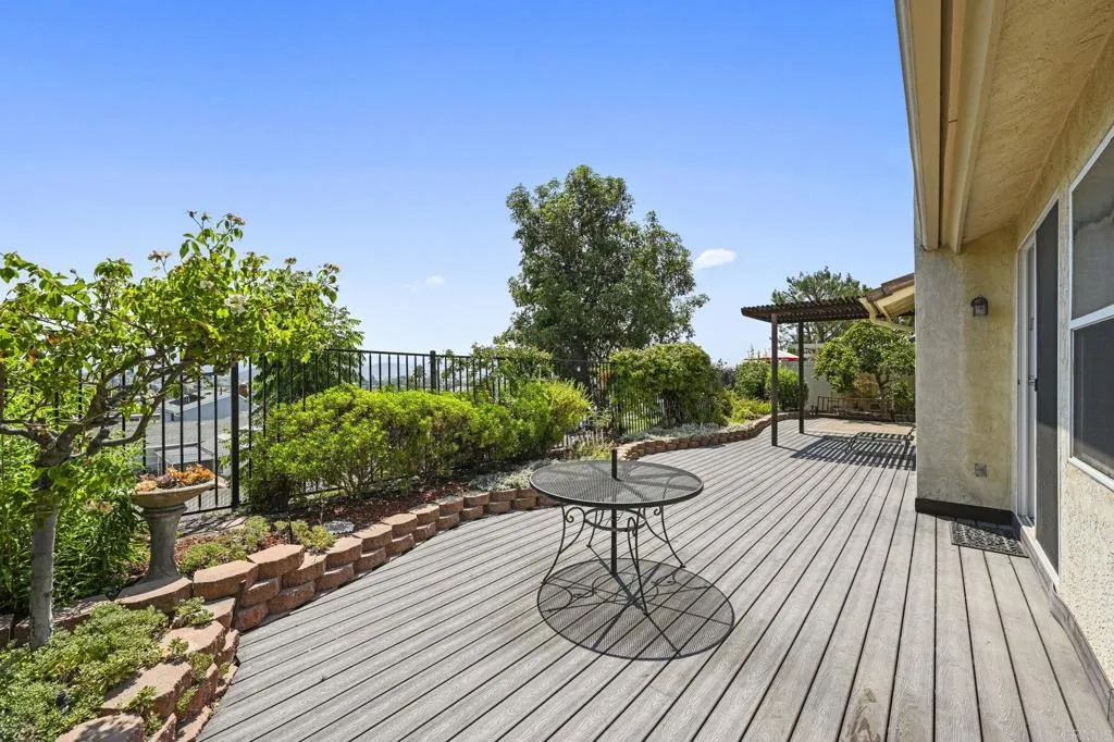 https://cdn.realtyfeed.com/cdn/127/306519322/e2eae1e3565075dd3e50b10e663487e1.webp