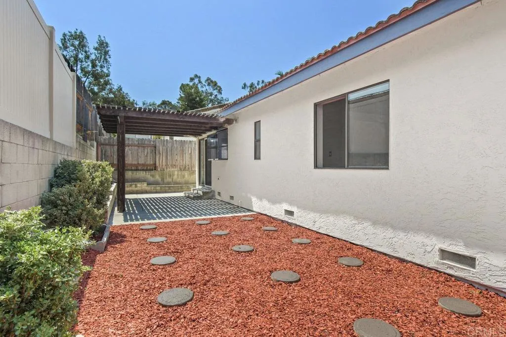 https://cdn.realtyfeed.com/cdn/127/306519328/1ff15c93c6ebdc802d0604e20a434a9b.webp