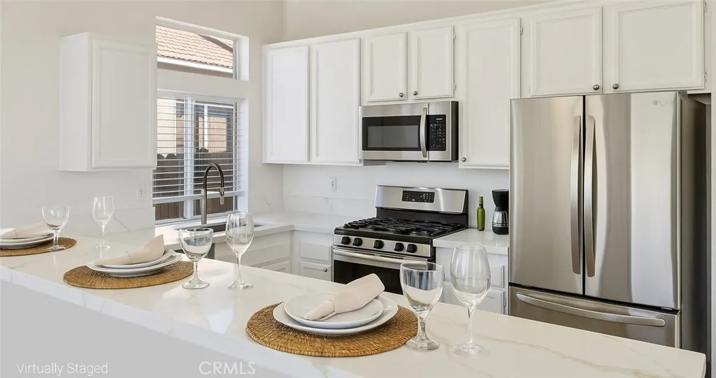 https://cdn.realtyfeed.com/cdn/127/306519360/95318643cf69d84c562b09011d245d6f.webp