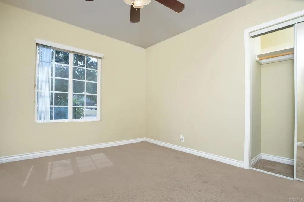 https://cdn.realtyfeed.com/cdn/127/306519363/12f49e296a48d84b8d079b96925f82b4.webp