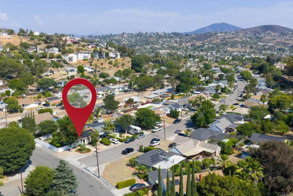 https://cdn.realtyfeed.com/cdn/127/306519363/dac7ffd335060e815c9f16e0ca81340b.webp