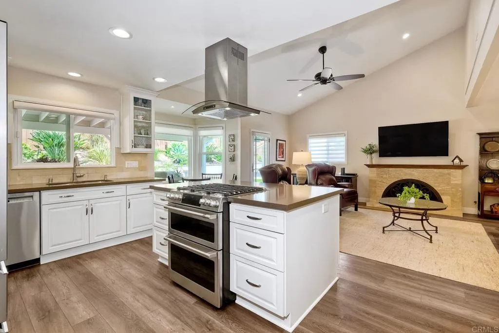 https://cdn.realtyfeed.com/cdn/127/306519389/f90ef916807f68524acb0138f2be7921.webp