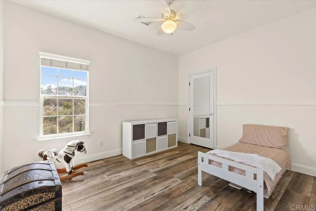 https://cdn.realtyfeed.com/cdn/127/306519401/e7ec15f0ec8b5e3dd5921d3b1acdaf30.webp