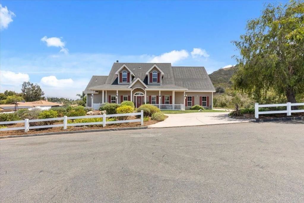 https://cdn.realtyfeed.com/cdn/127/306519401/f5baa6c2f62561ab34f6c435f5c528b0.webp