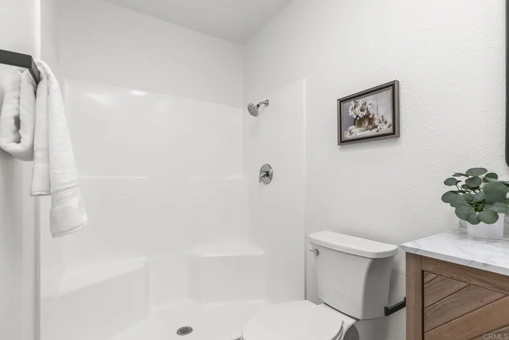 https://cdn.realtyfeed.com/cdn/127/306519413/2c646da57774491f9fde6bcf3e18b9ee.webp