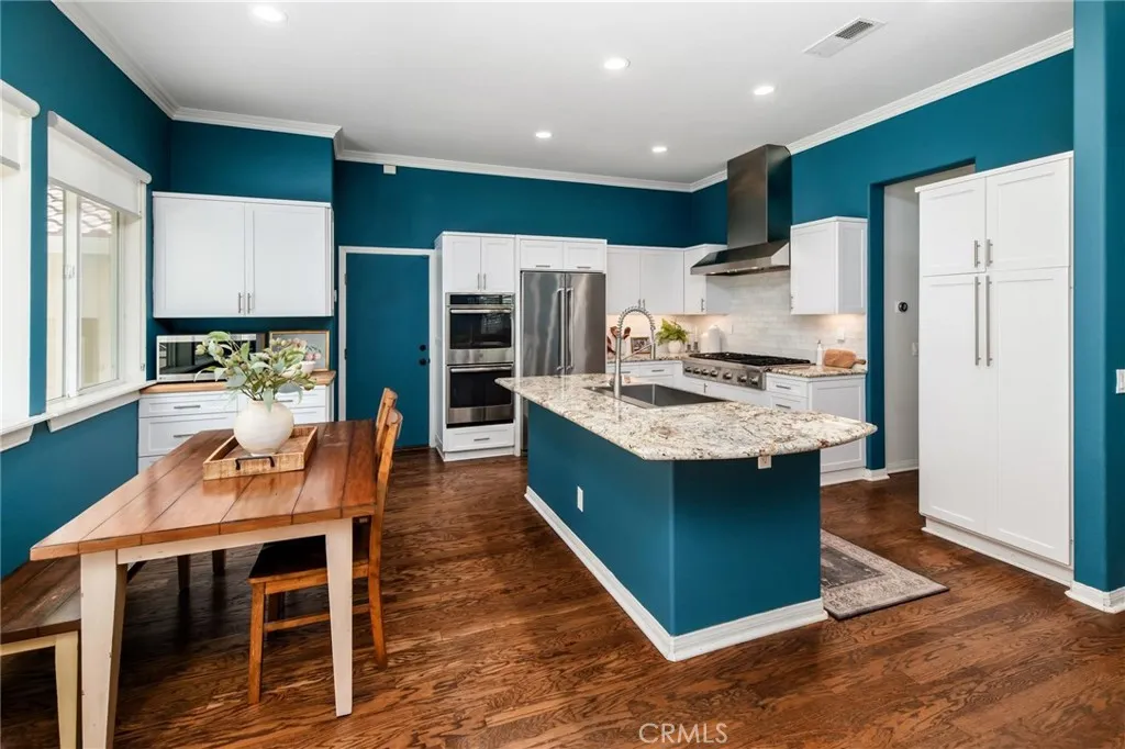 https://cdn.realtyfeed.com/cdn/127/306519414/045a34f92aaca6ff81e5f1d7dbb41a56.webp