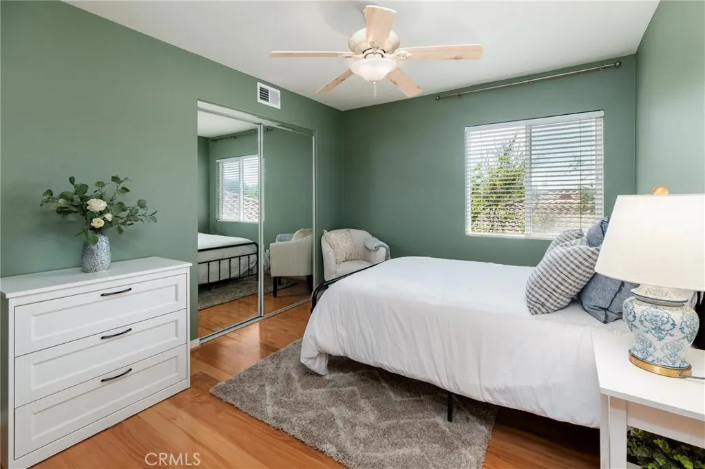 https://cdn.realtyfeed.com/cdn/127/306519414/34e64a6b87c052c95efa57d986ebb2ed.webp