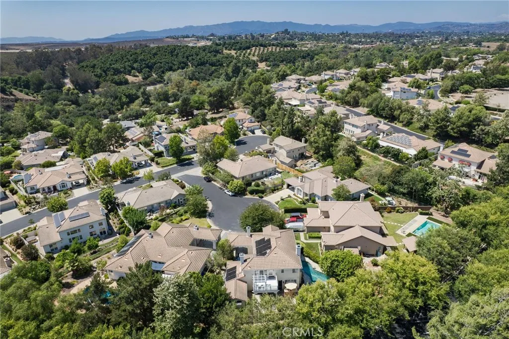 https://cdn.realtyfeed.com/cdn/127/306519414/82a23c38213323077835c821a3655317.webp