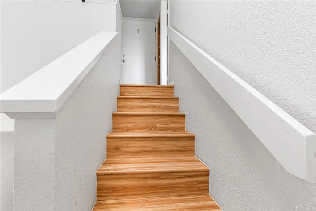 https://cdn.realtyfeed.com/cdn/127/306519448/23d8e10921224fcb65ca3ede505da78f.webp