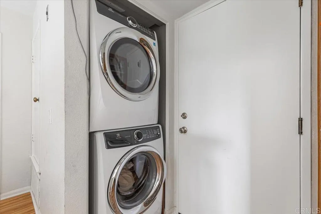 https://cdn.realtyfeed.com/cdn/127/306519448/60b1410fc112cf12d5171dd94d227669.webp