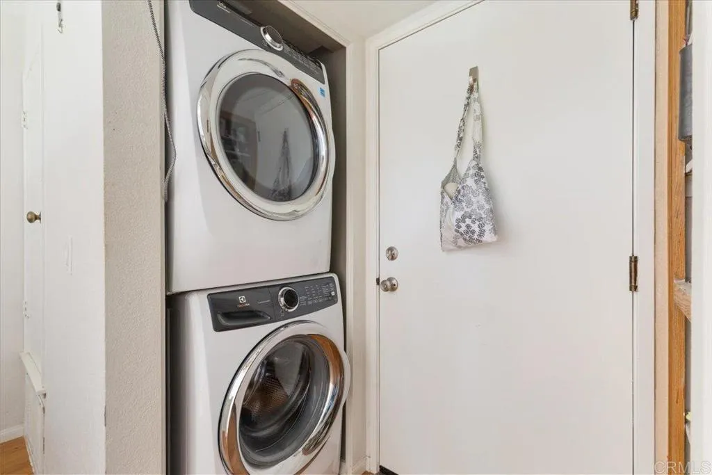 https://cdn.realtyfeed.com/cdn/127/306519448/60f7939eb8f9c919fcb11b7cc5fd1997.webp