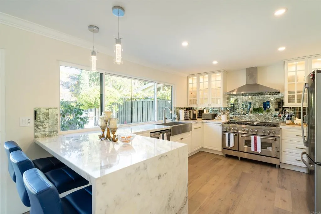 https://cdn.realtyfeed.com/cdn/127/306519457/81a47eed506c32ad2a98f46d5420adcf.webp