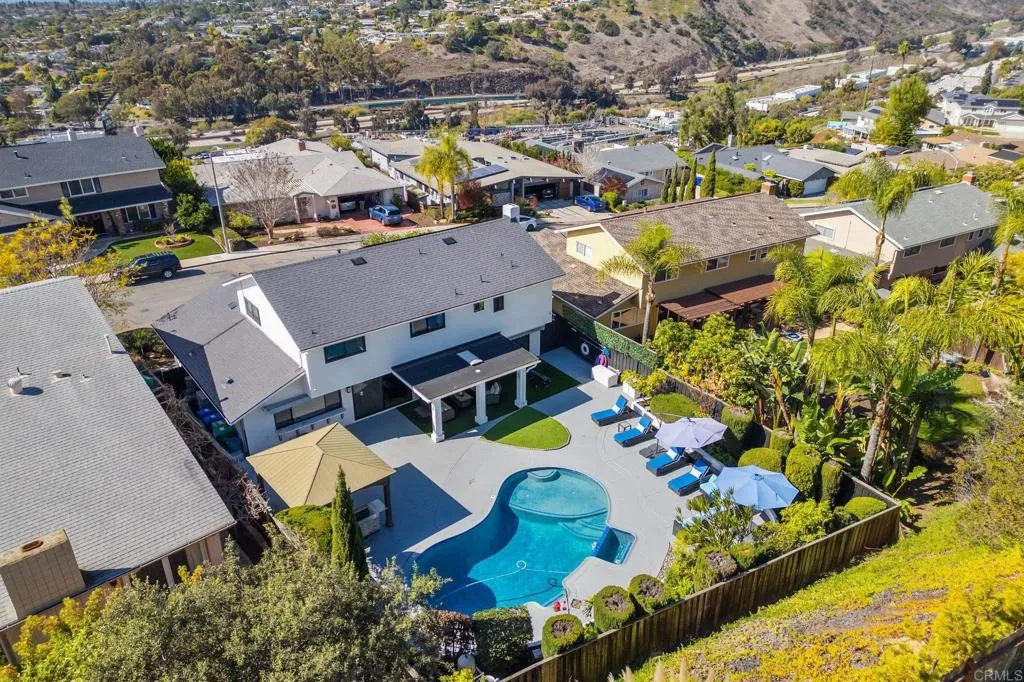 https://cdn.realtyfeed.com/cdn/127/306519457/a3245bb833a20b88917fb916f0e287ea.webp