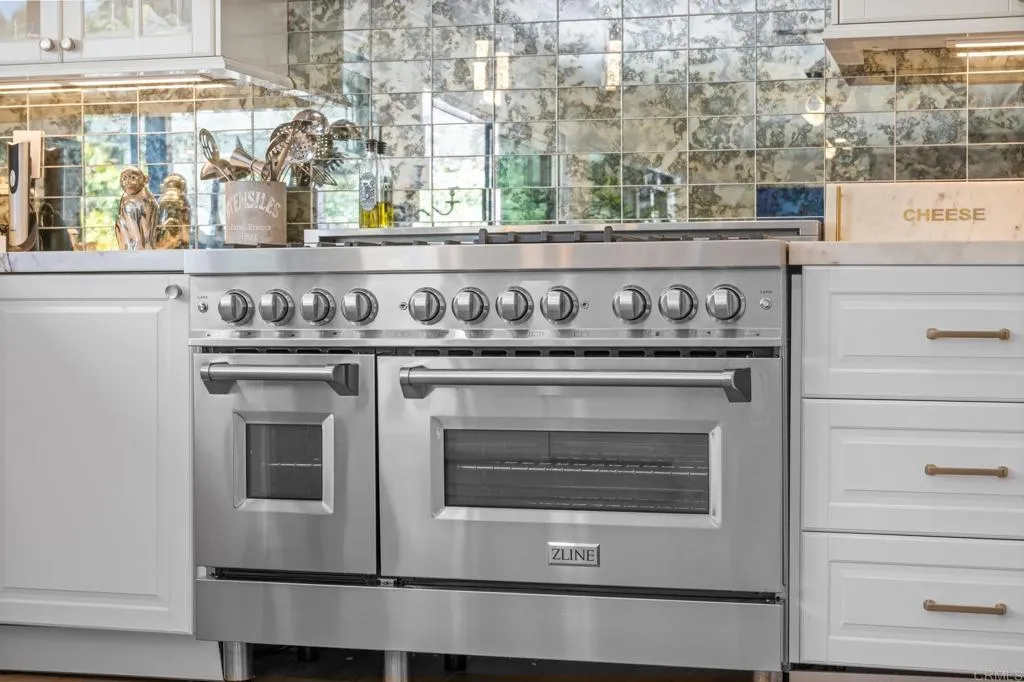 https://cdn.realtyfeed.com/cdn/127/306519457/d9245bbc7dcfb0c41edb321cfba9f3b2.webp