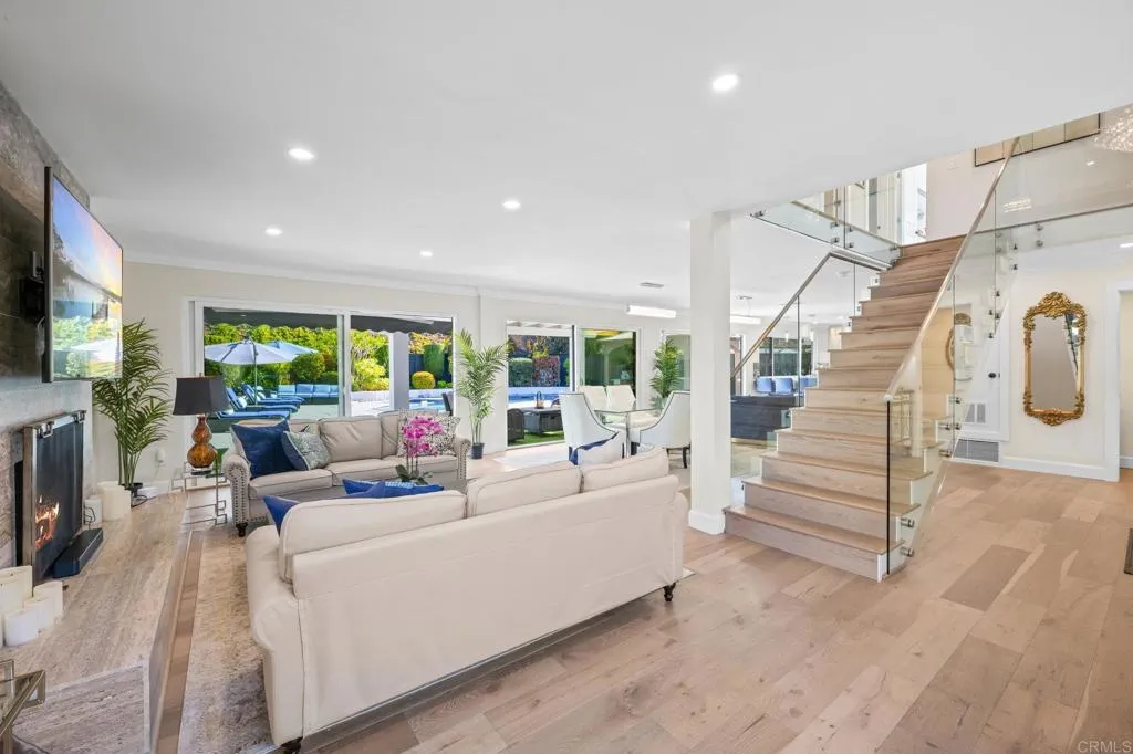 https://cdn.realtyfeed.com/cdn/127/306519457/ed22cdd1c95dde4797b9d4d9c31e7b16.webp