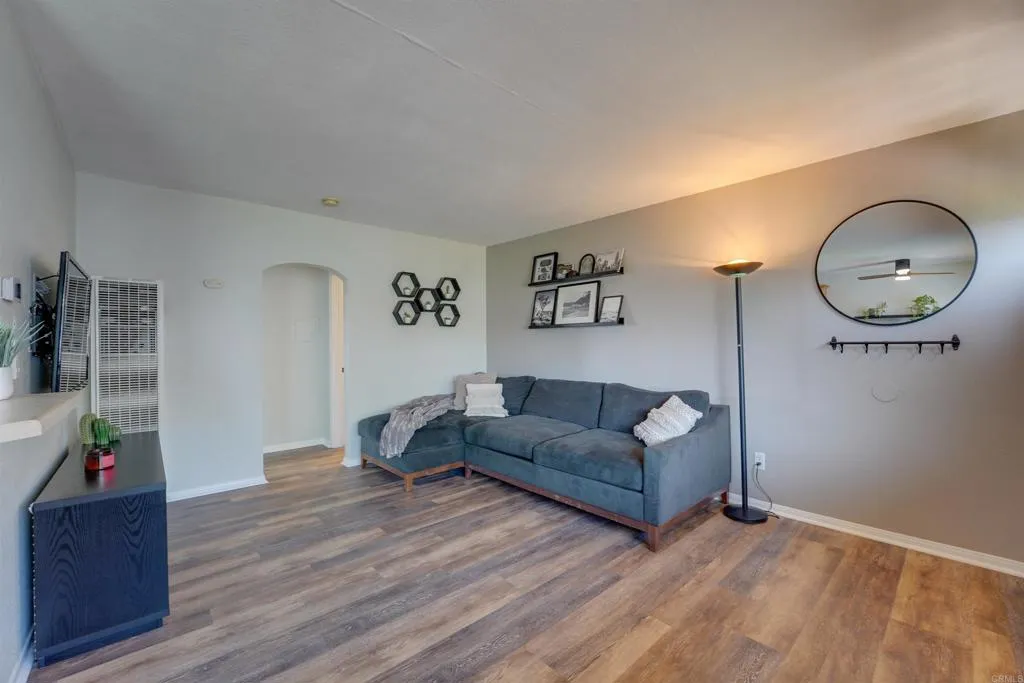 https://cdn.realtyfeed.com/cdn/127/306519458/3433d82699389e44cf1e2ae6cef7afb8.webp