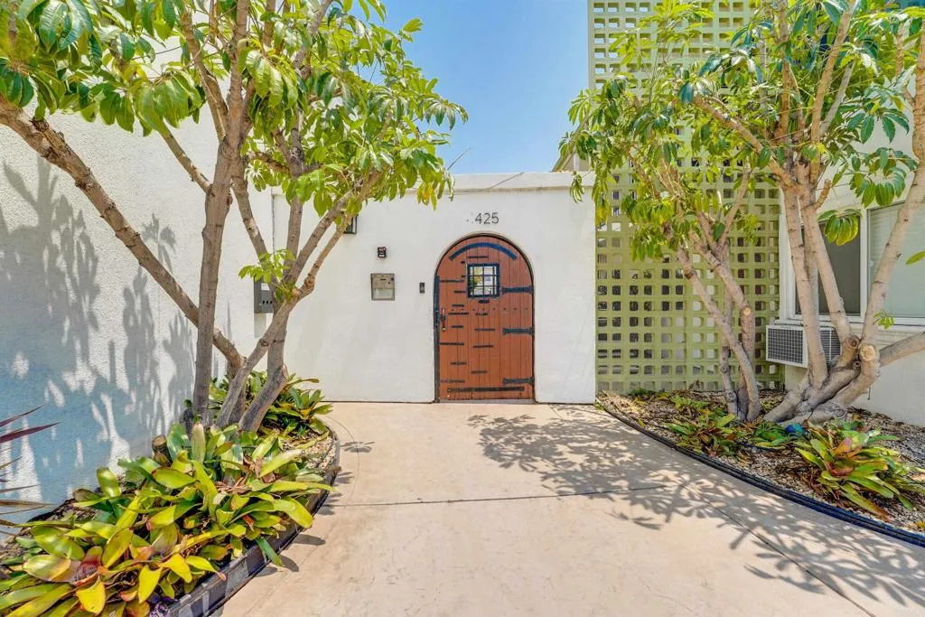 https://cdn.realtyfeed.com/cdn/127/306519458/d374900698c19de227322a09e8868f7b.webp