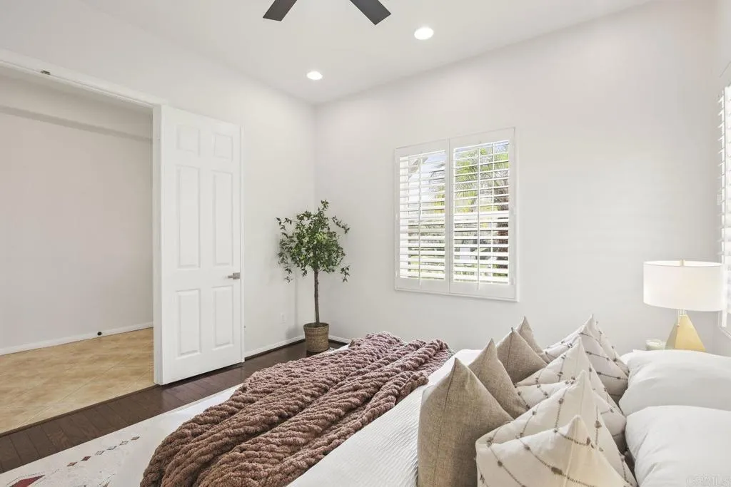 https://cdn.realtyfeed.com/cdn/127/306519508/078da799538657e47ca7b27910edd211.webp