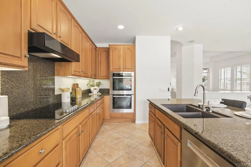 https://cdn.realtyfeed.com/cdn/127/306519508/1e2af70f36310343636c635bcf3b968c.webp